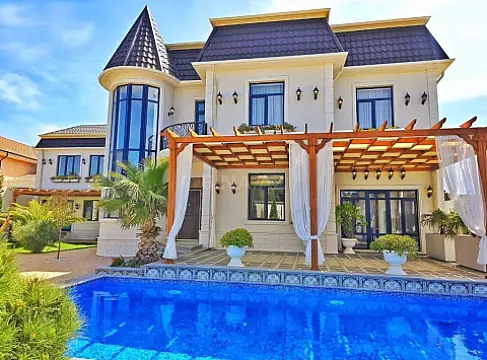 Satılır 7 otaqlı həyət evi 400 m² — Bakı, Mərdəkan 7 otaq 400.00 m²