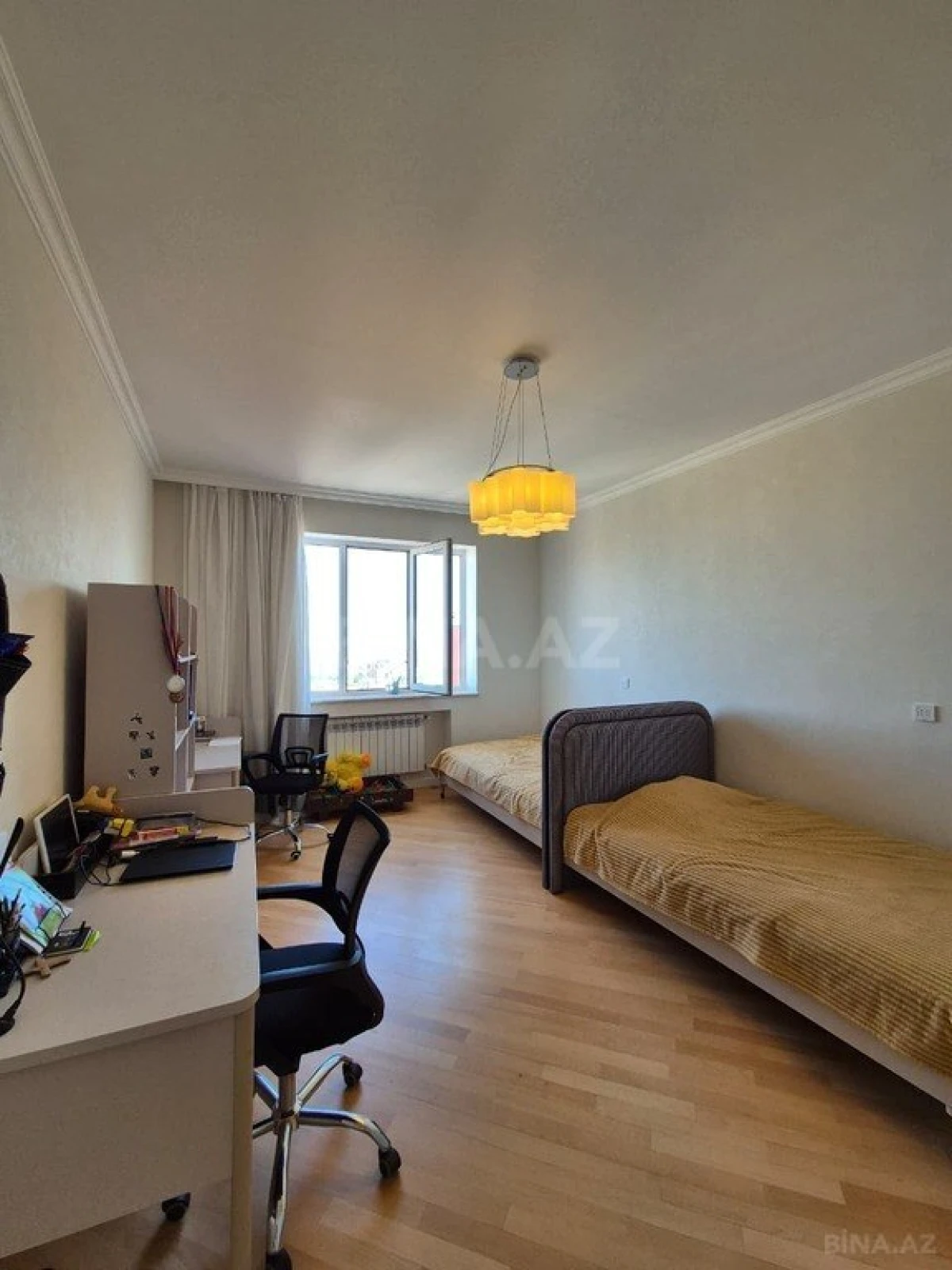 Satılır 3 otaqlı mənzil 110 m²