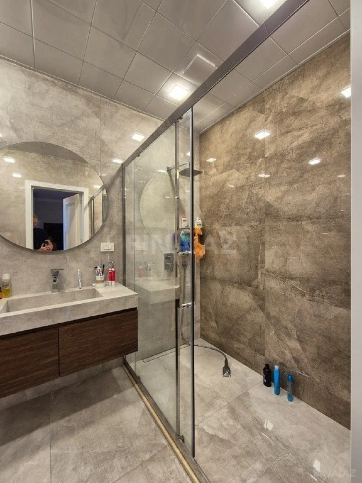 Satılır 3 otaqlı mənzil 110 m²