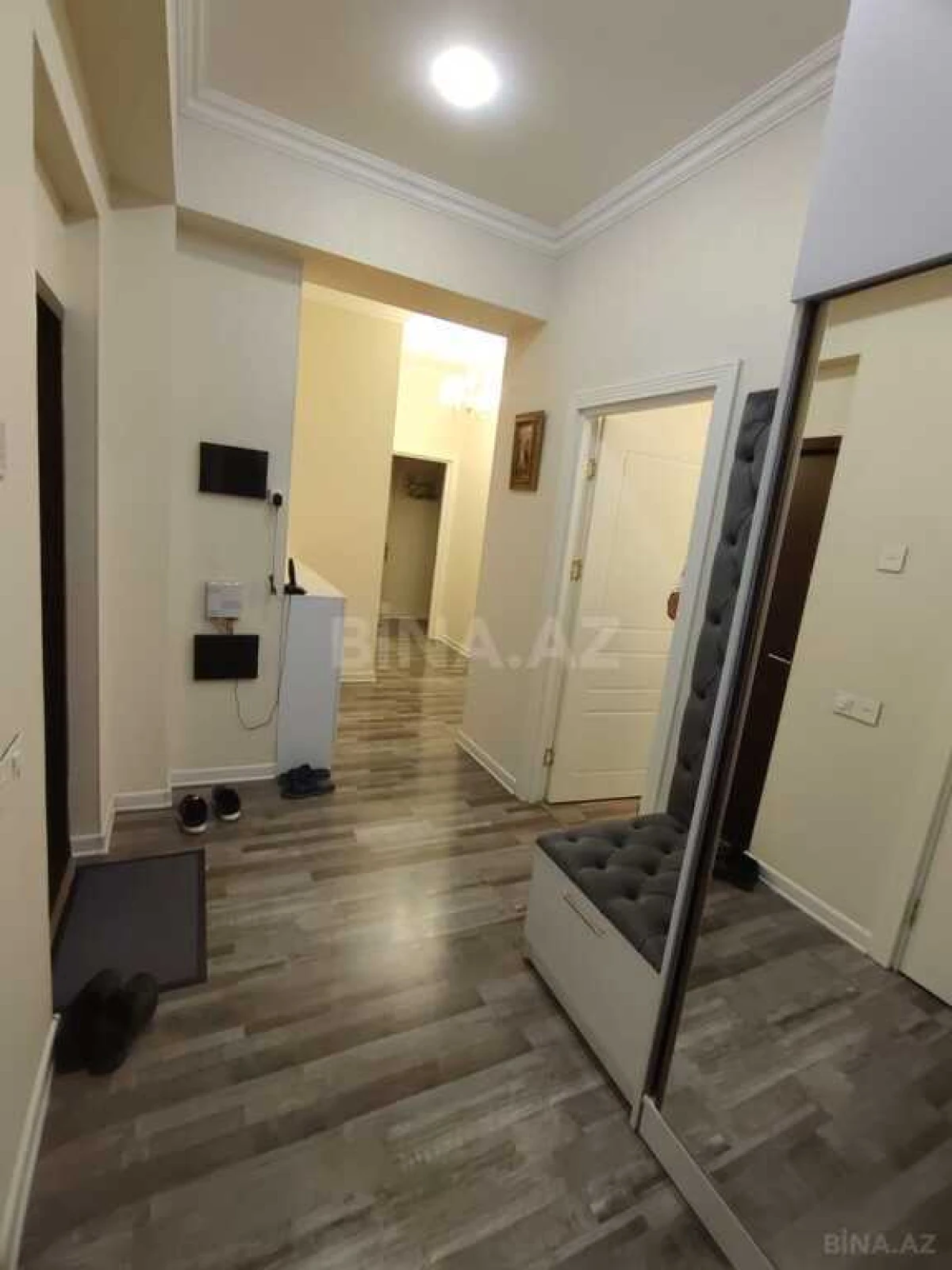 Satılır 3 otaqlı mənzil 125 m²