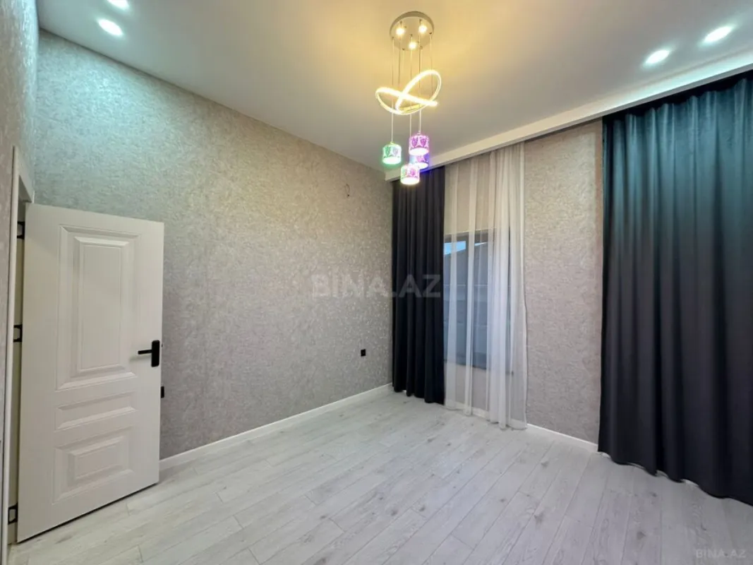 Satılır 4 otaqlı həyət evi 160 m²