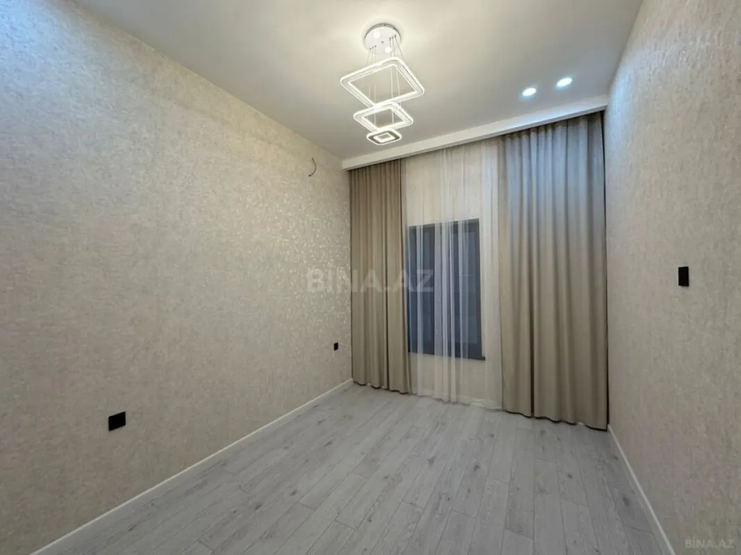 Satılır 4 otaqlı həyət evi 160 m²
