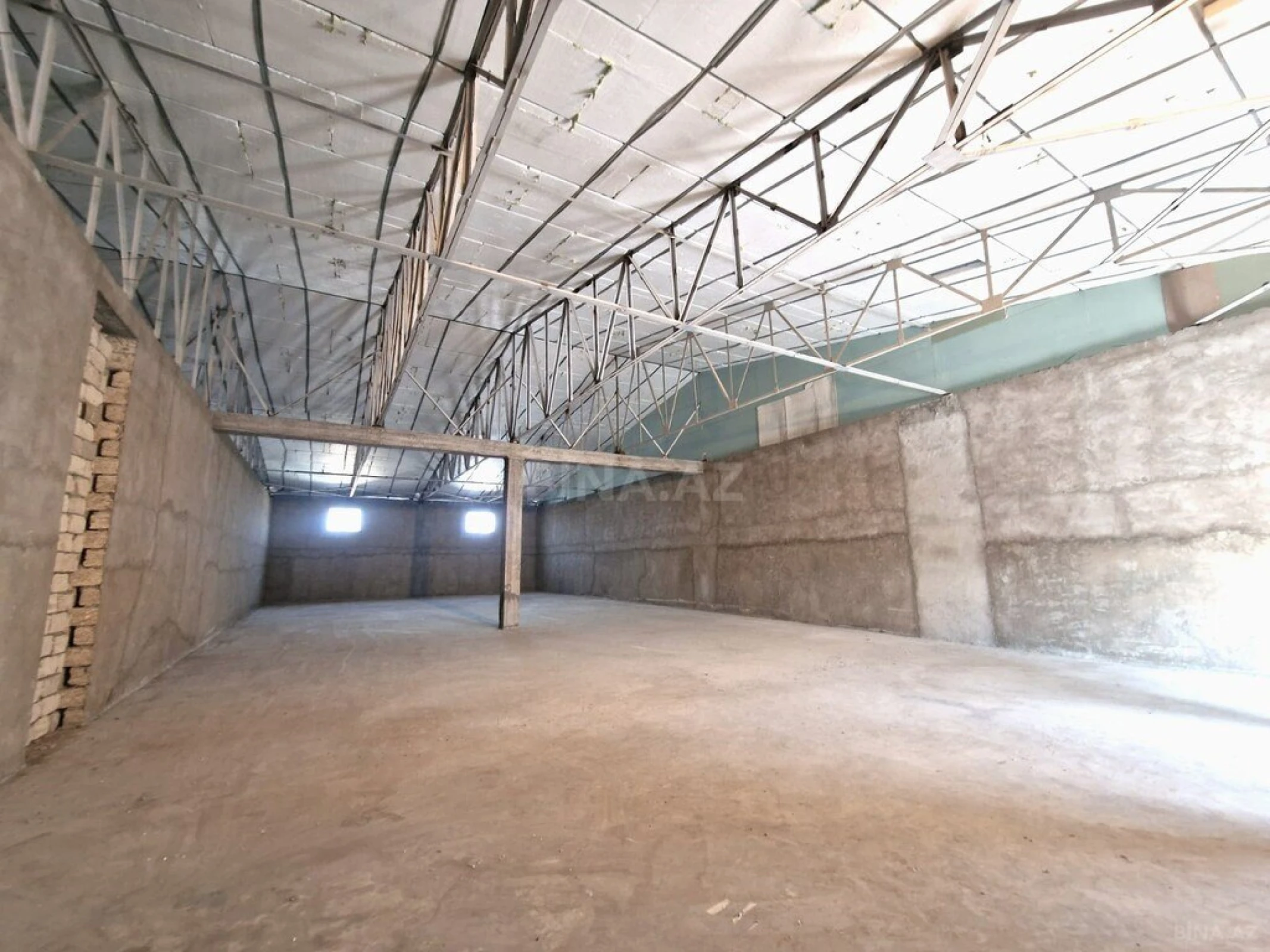 Kirayə verilir obyekt 350 m²