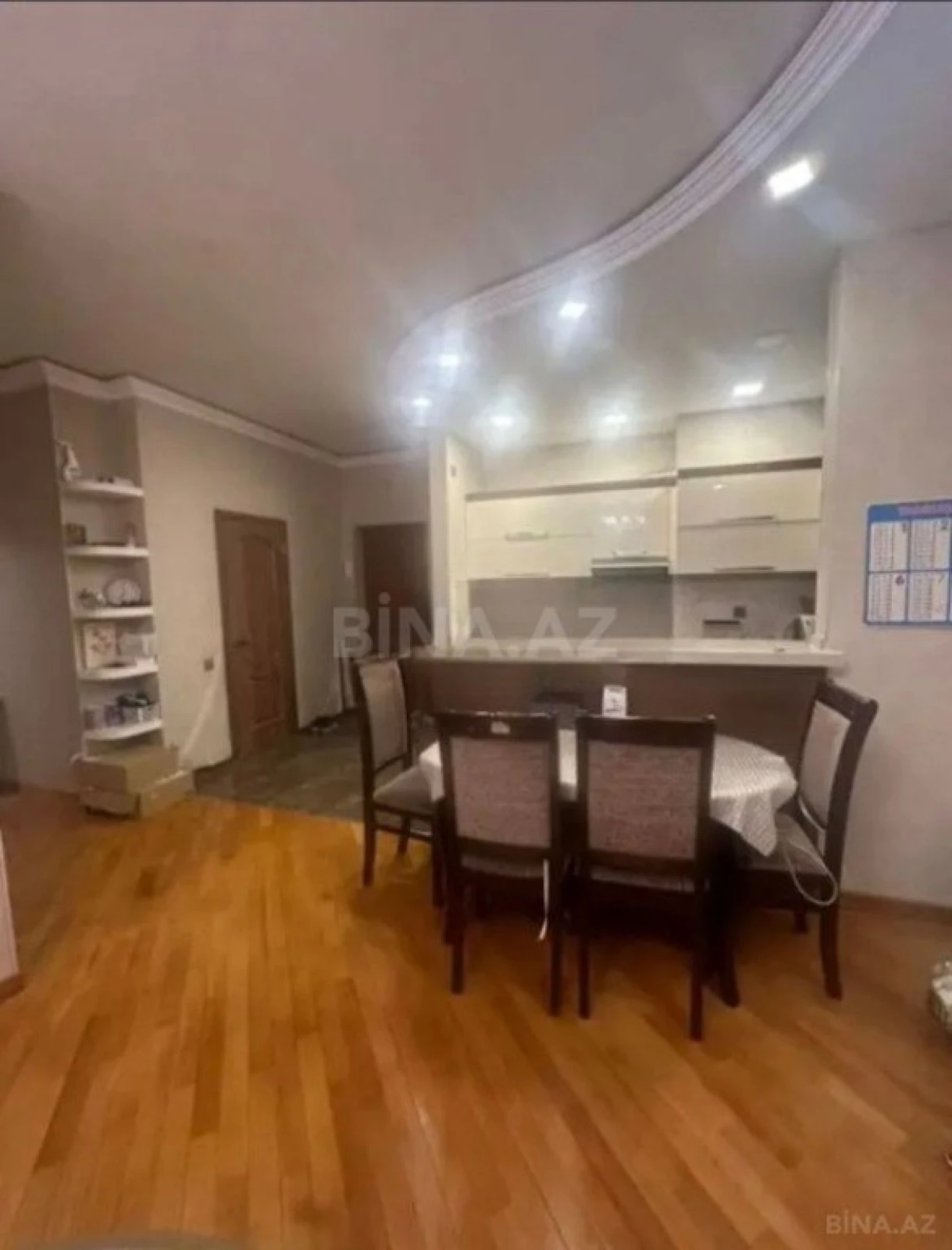 Satılır 3 otaqlı mənzil 90 m²