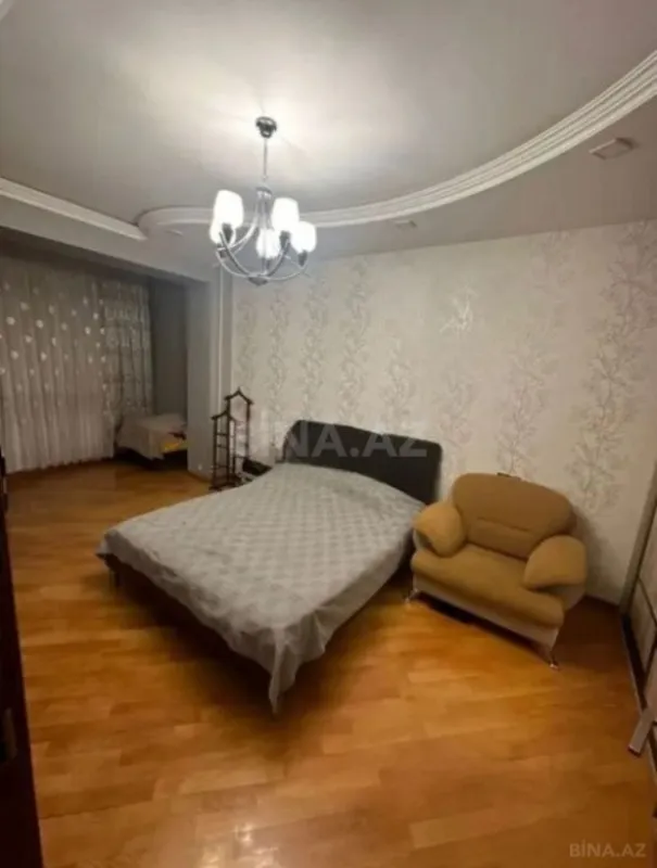Satılır 3 otaqlı mənzil 90 m²