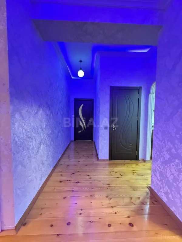 Satılır 2 otaqlı mənzil 85 m²