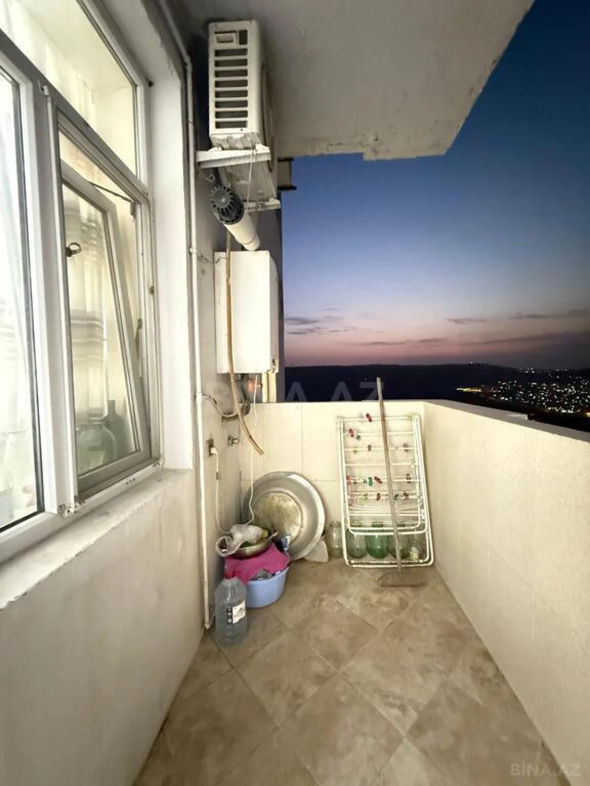 Satılır 2 otaqlı mənzil 85 m²