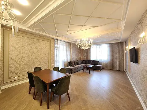 Kirayə verilir 3 otaqlı mənzil 157 m²