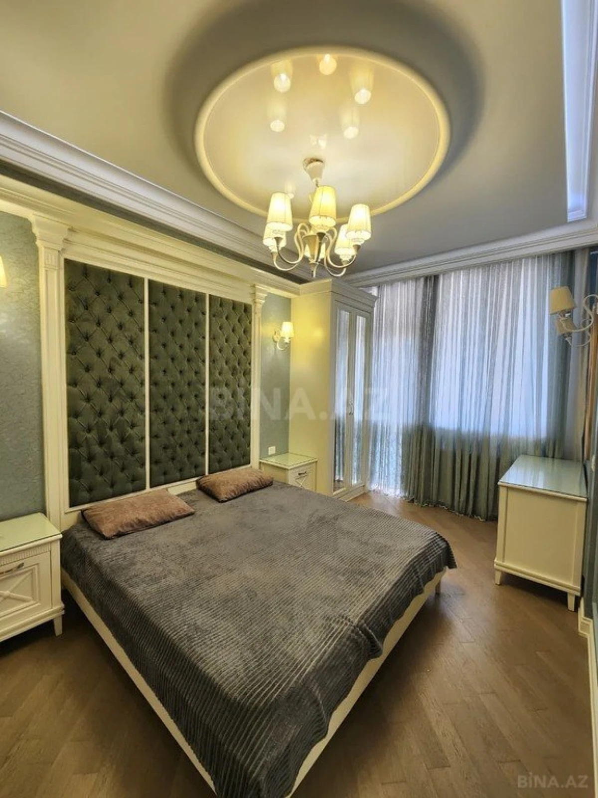 Kirayə verilir 3 otaqlı mənzil 157 m²