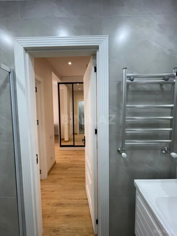Kirayə verilir 2 otaqlı mənzil 50 m²
