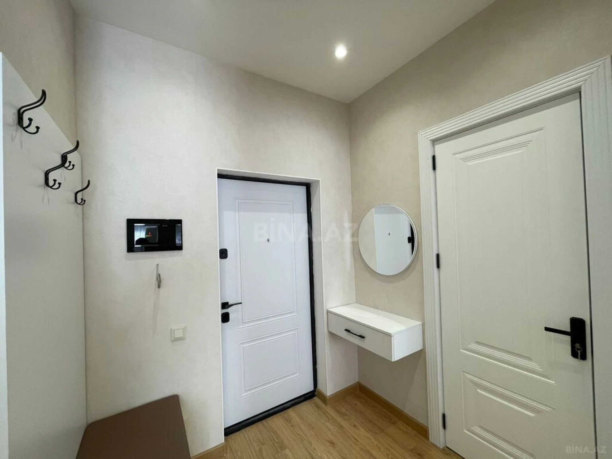 Kirayə verilir 2 otaqlı mənzil 50 m²