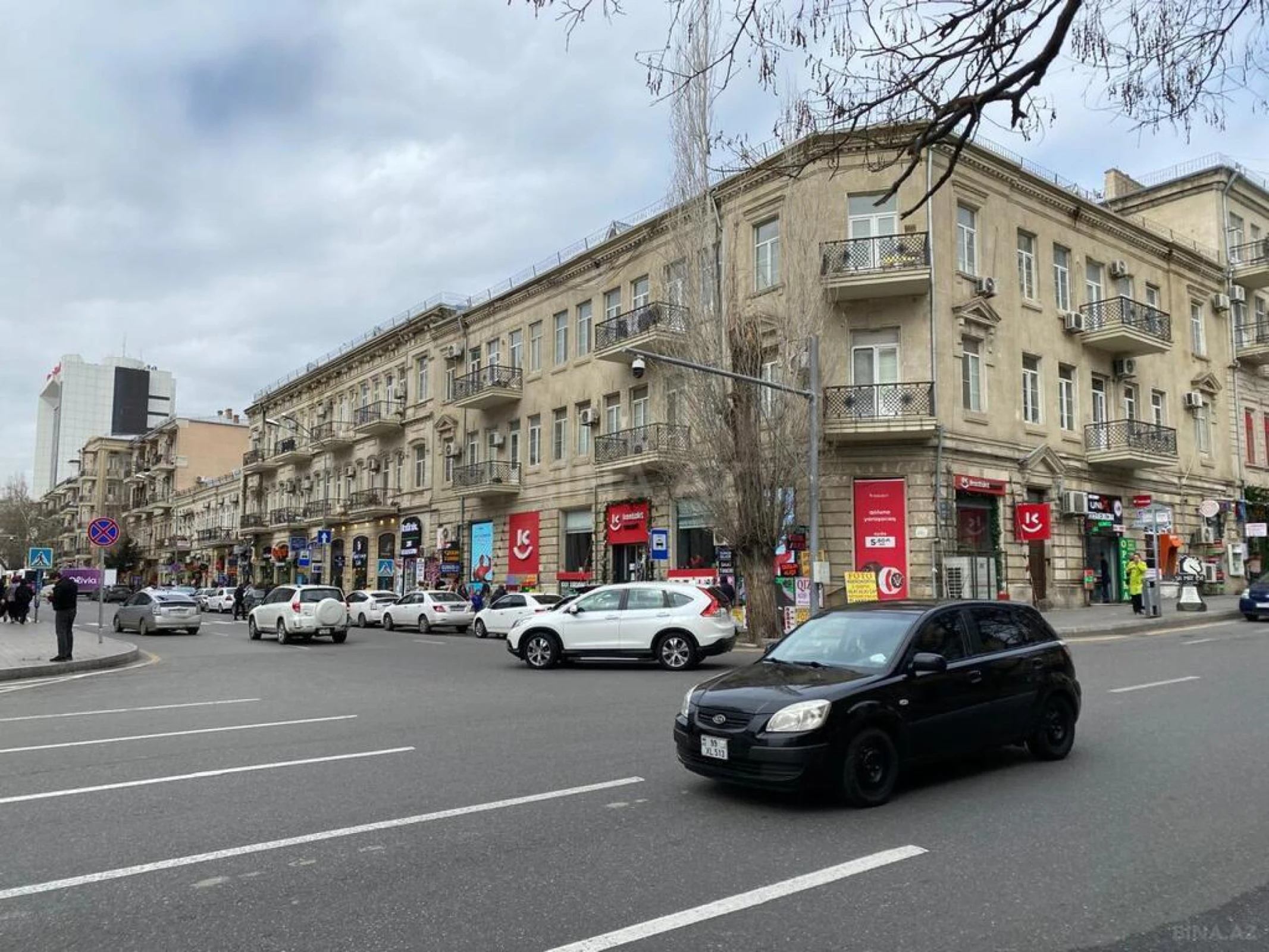 Satılır obyekt 92 m²