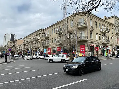 Satılır obyekt 92 m²