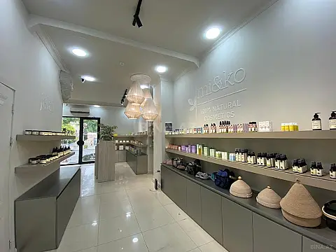 Satılır obyekt 60 m²