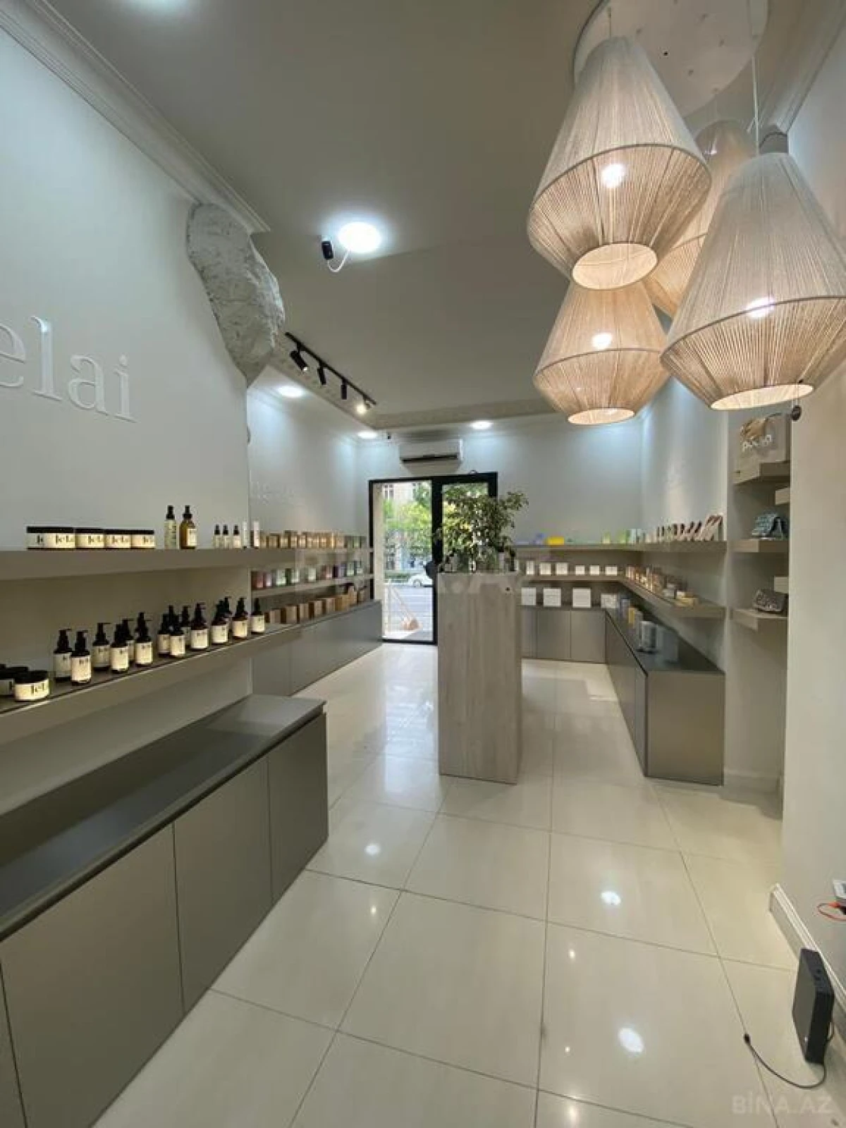 Satılır obyekt 60 m²