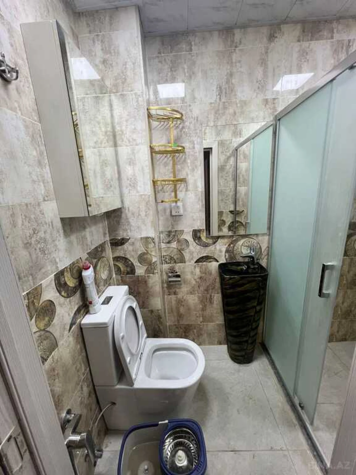 Kirayə verilir 3 otaqlı mənzil 85 m²