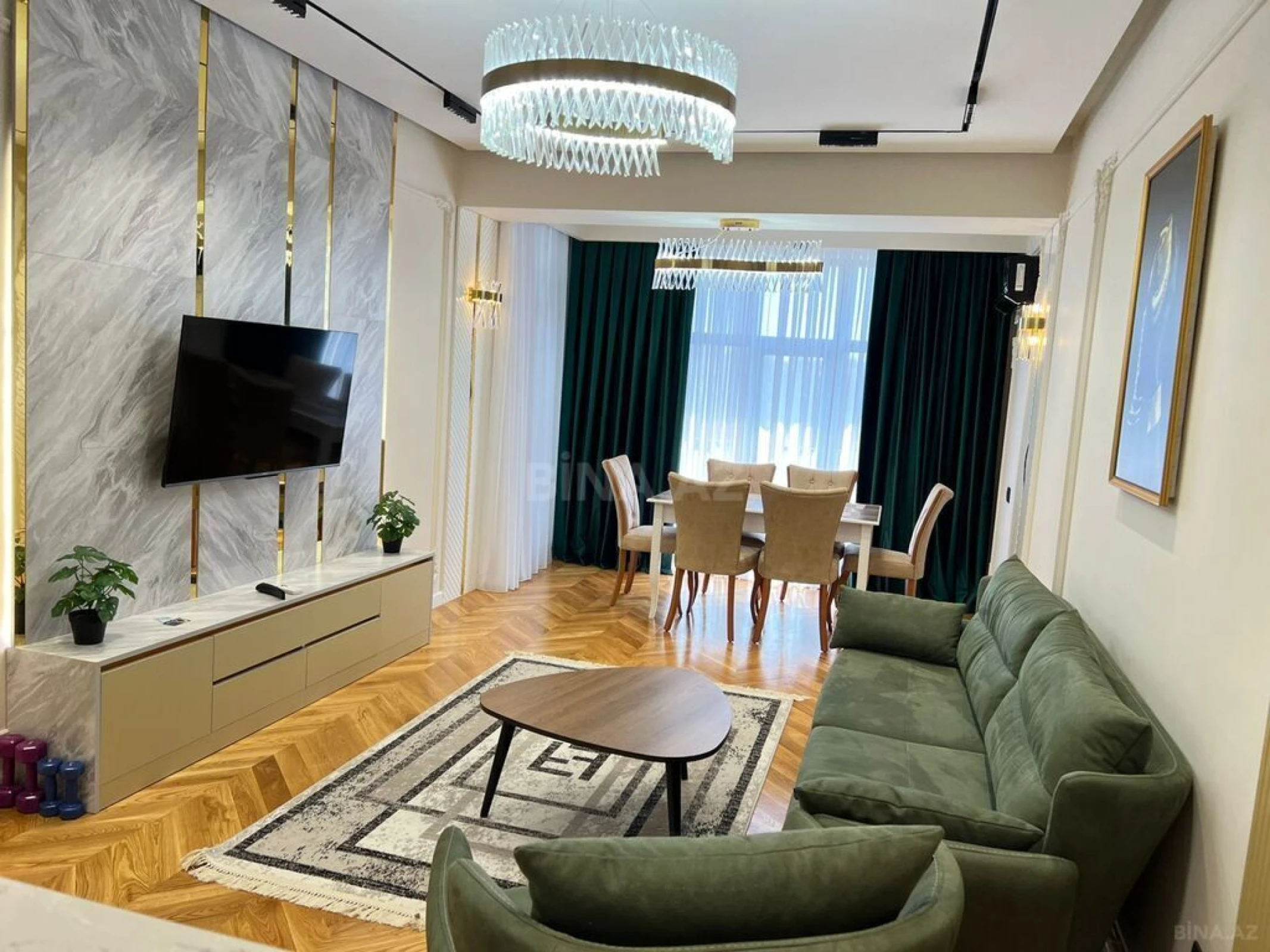 Kirayə verilir 2 otaqlı mənzil 70 m²