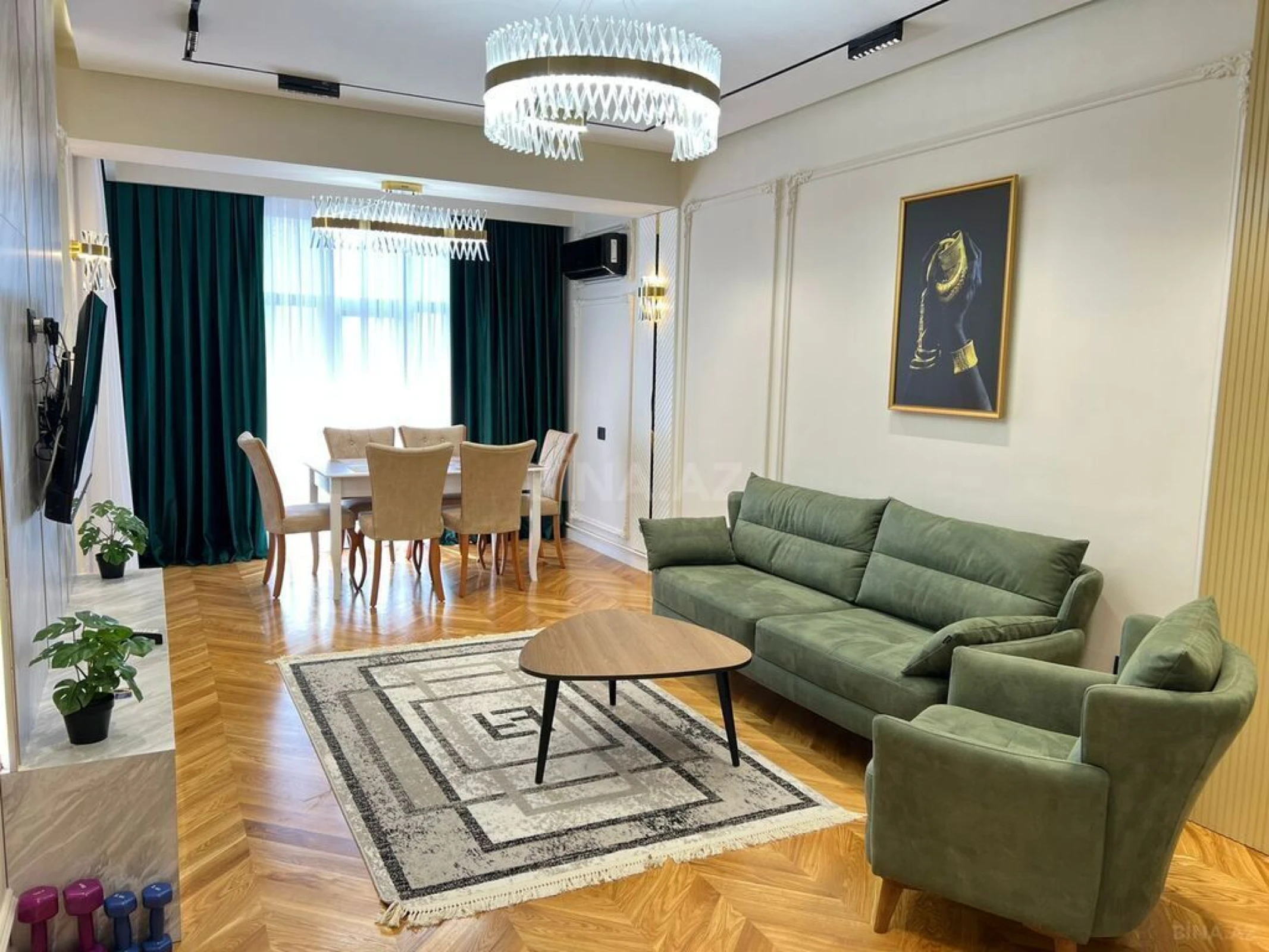 Kirayə verilir 2 otaqlı mənzil 70 m²