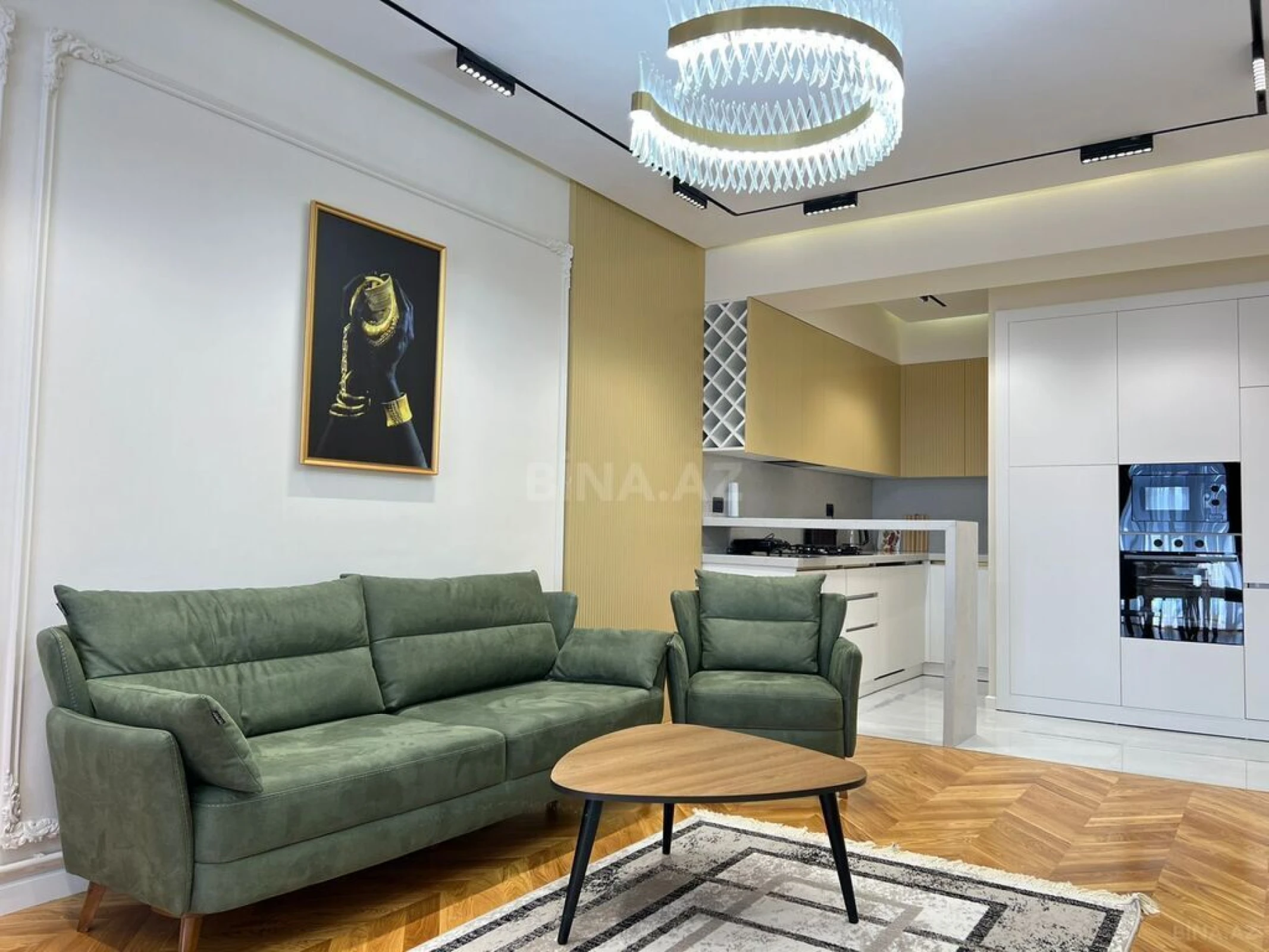 Kirayə verilir 2 otaqlı mənzil 70 m²