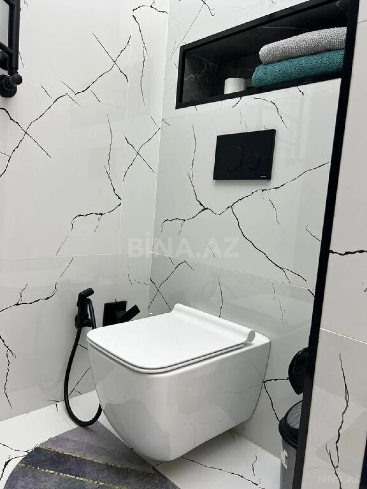 Kirayə verilir 2 otaqlı mənzil 70 m²