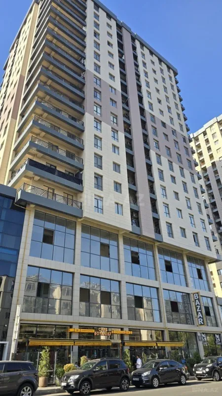 Satılır 4 otaqlı mənzil 192.5 m²