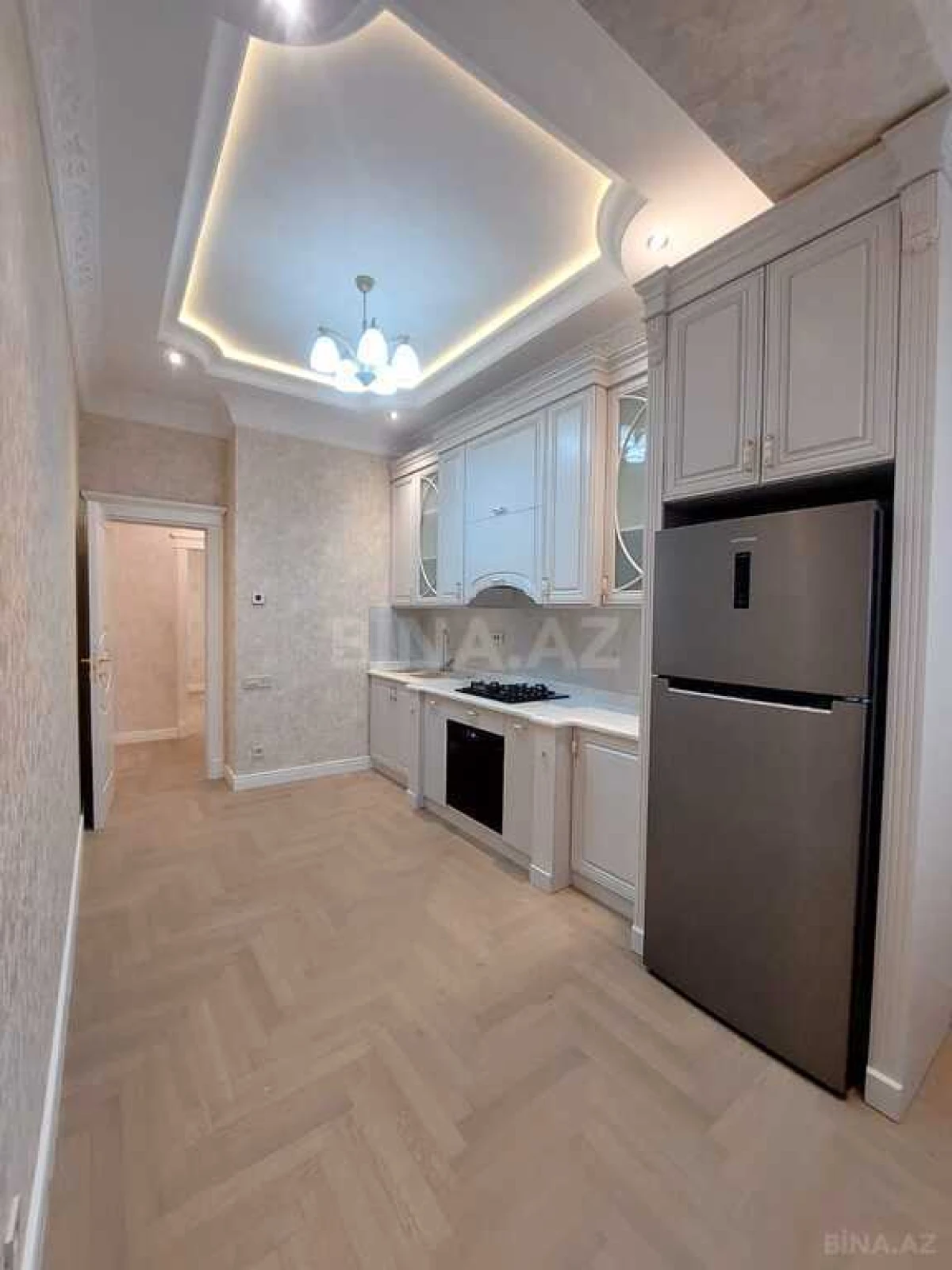 Kirayə verilir 2 otaqlı mənzil 100 m²