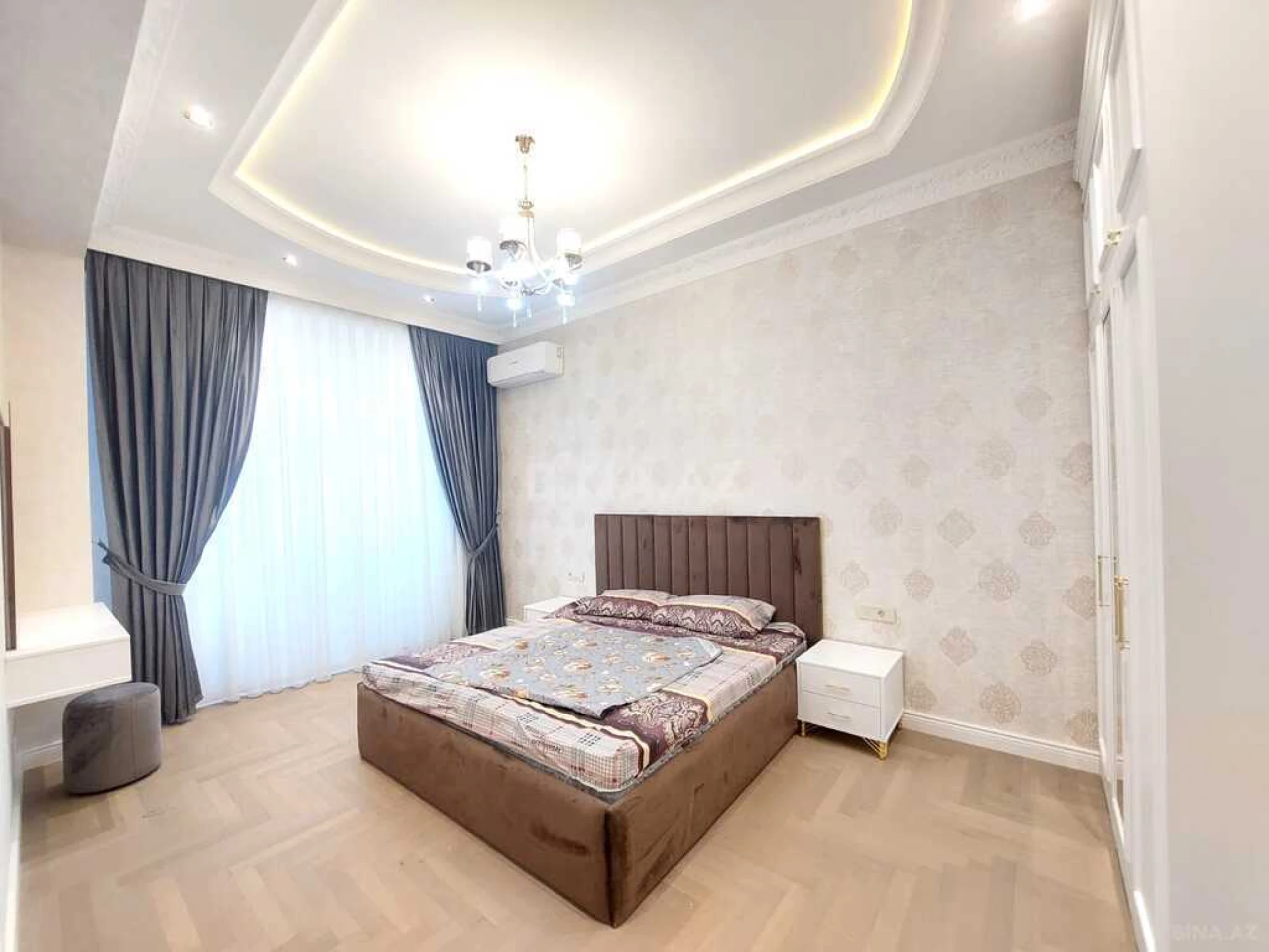 Kirayə verilir 2 otaqlı mənzil 100 m²