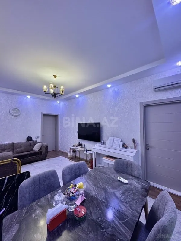 Satılır 2 otaqlı mənzil 56 m²