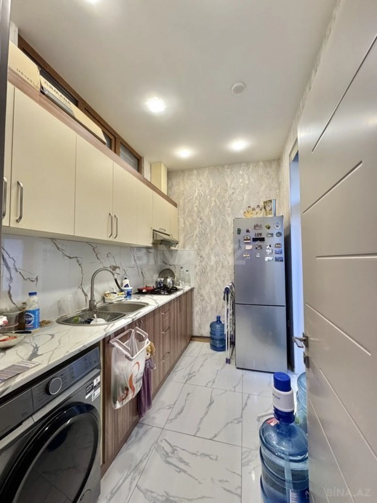 Satılır 2 otaqlı mənzil 56 m²