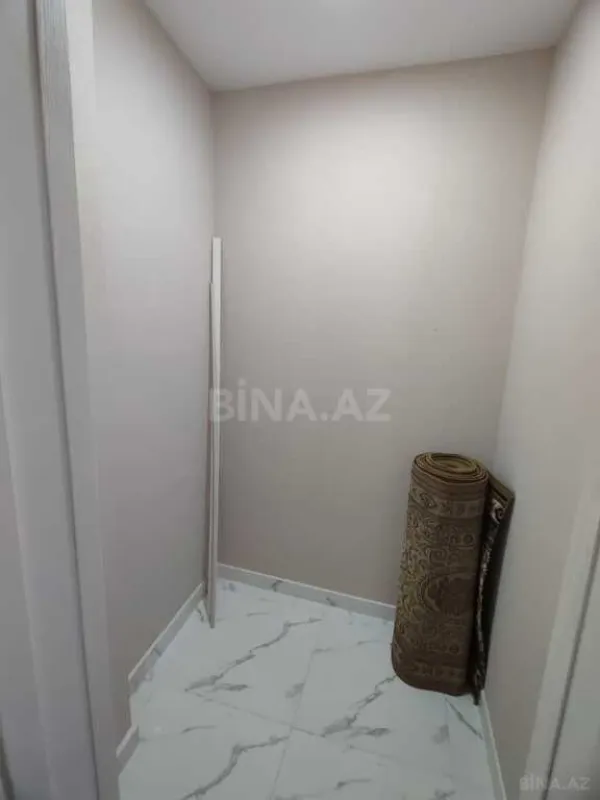 Satılır 3 otaqlı mənzil 125 m²