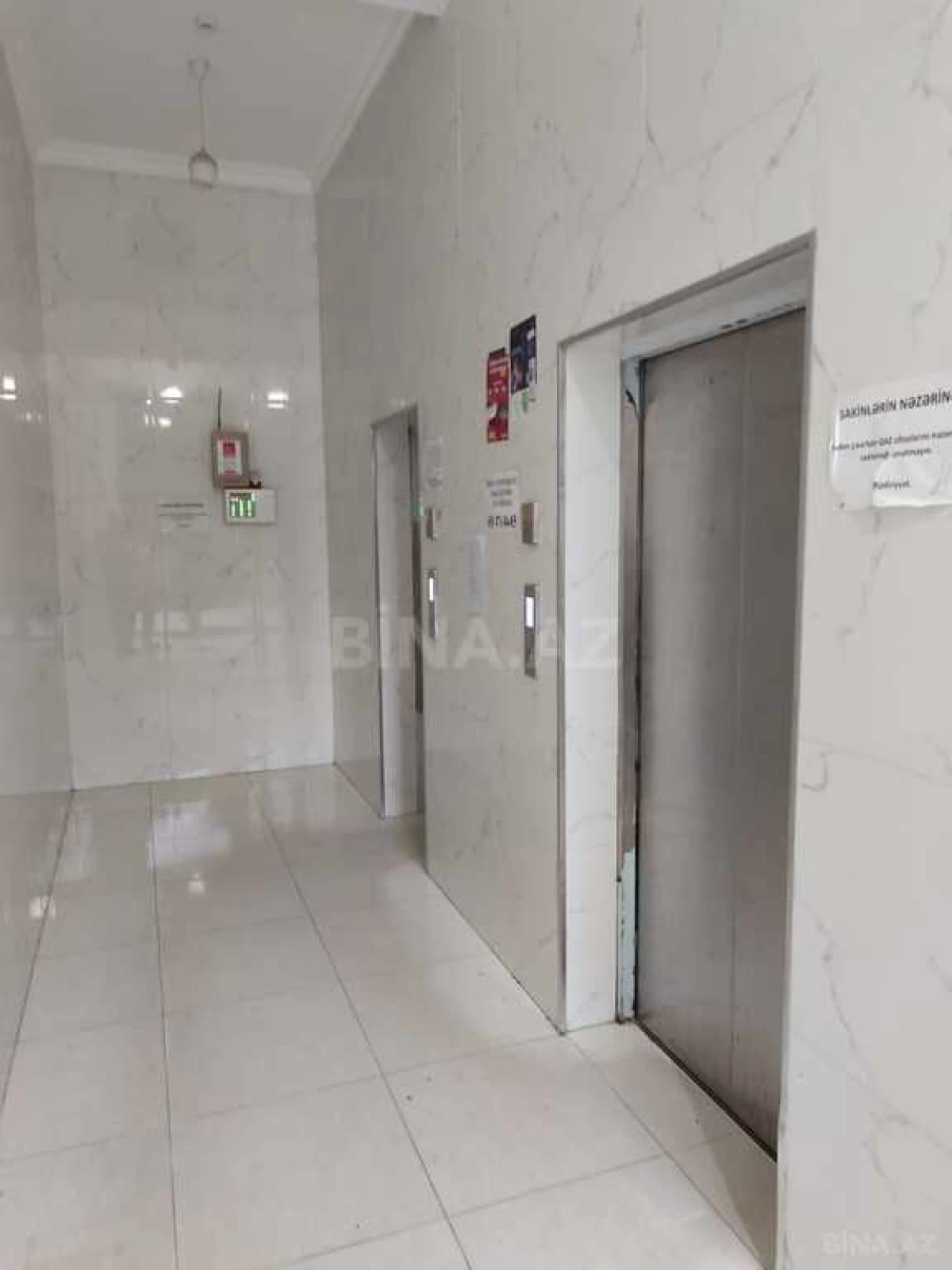 Satılır 3 otaqlı mənzil 125 m²
