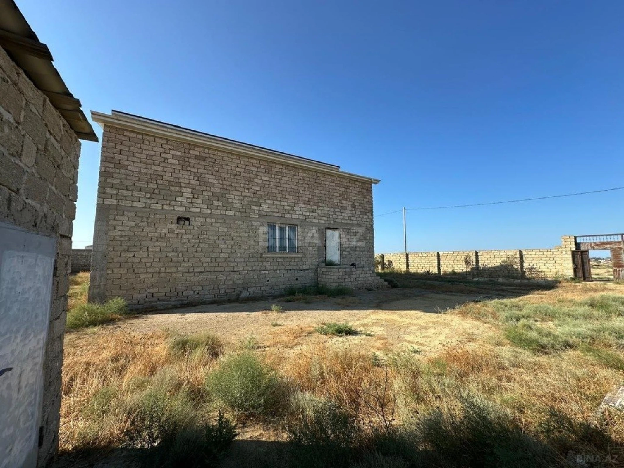 Satılır 5 otaqlı həyət evi 544 m²