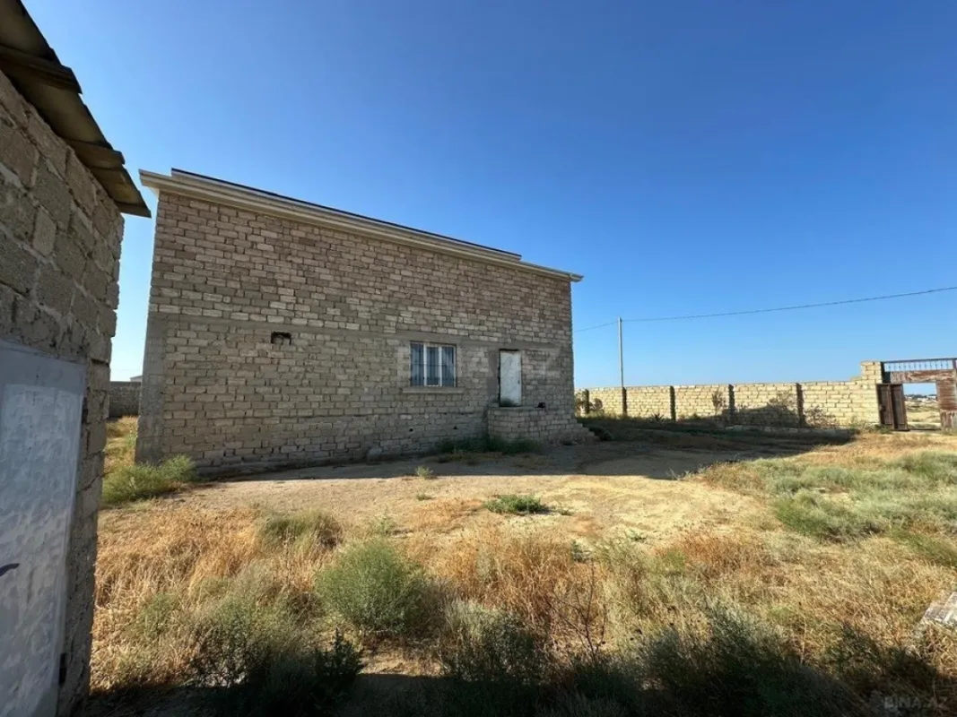 Satılır 5 otaqlı həyət evi 544 m²