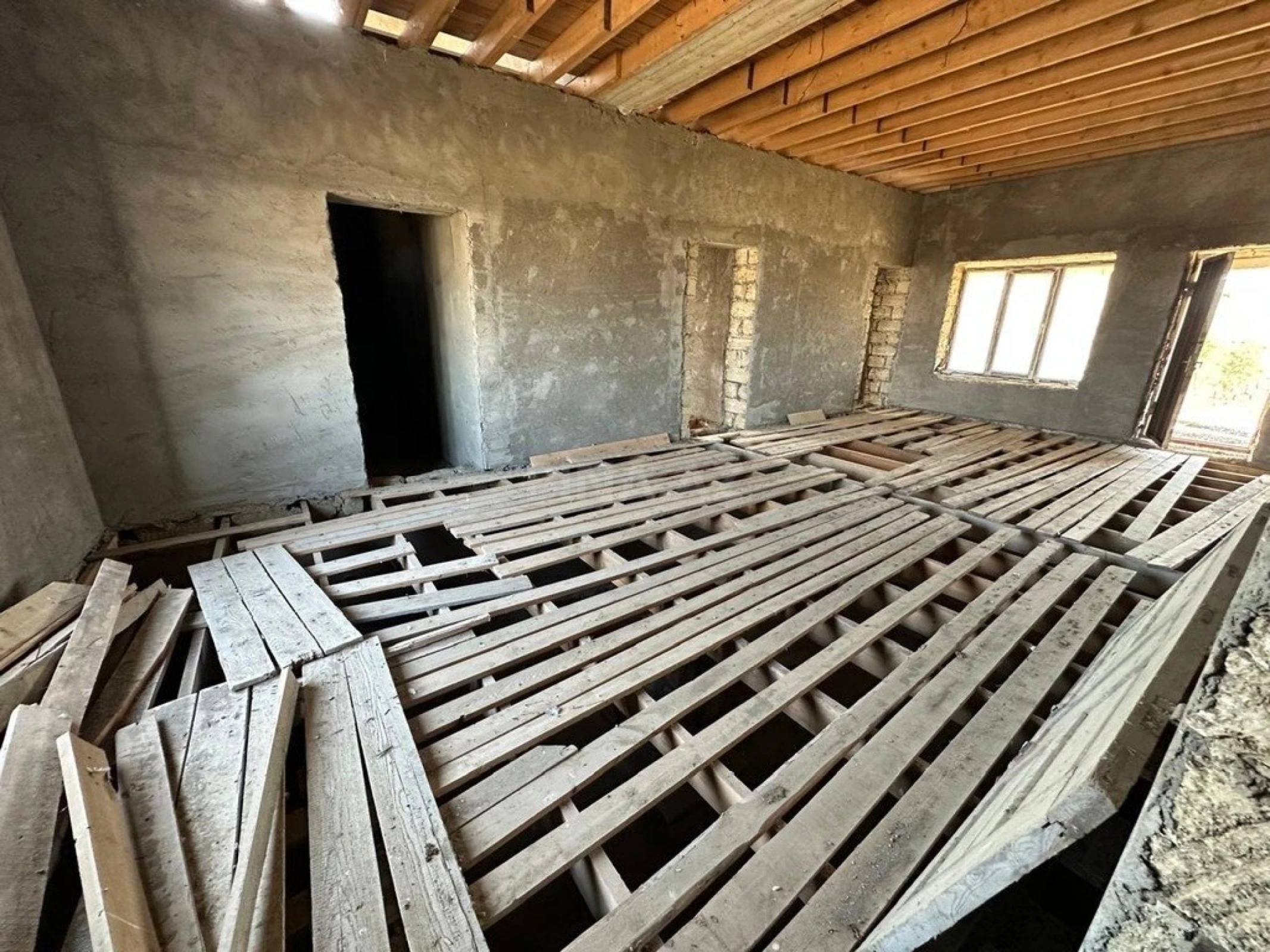 Satılır 5 otaqlı həyət evi 544 m²