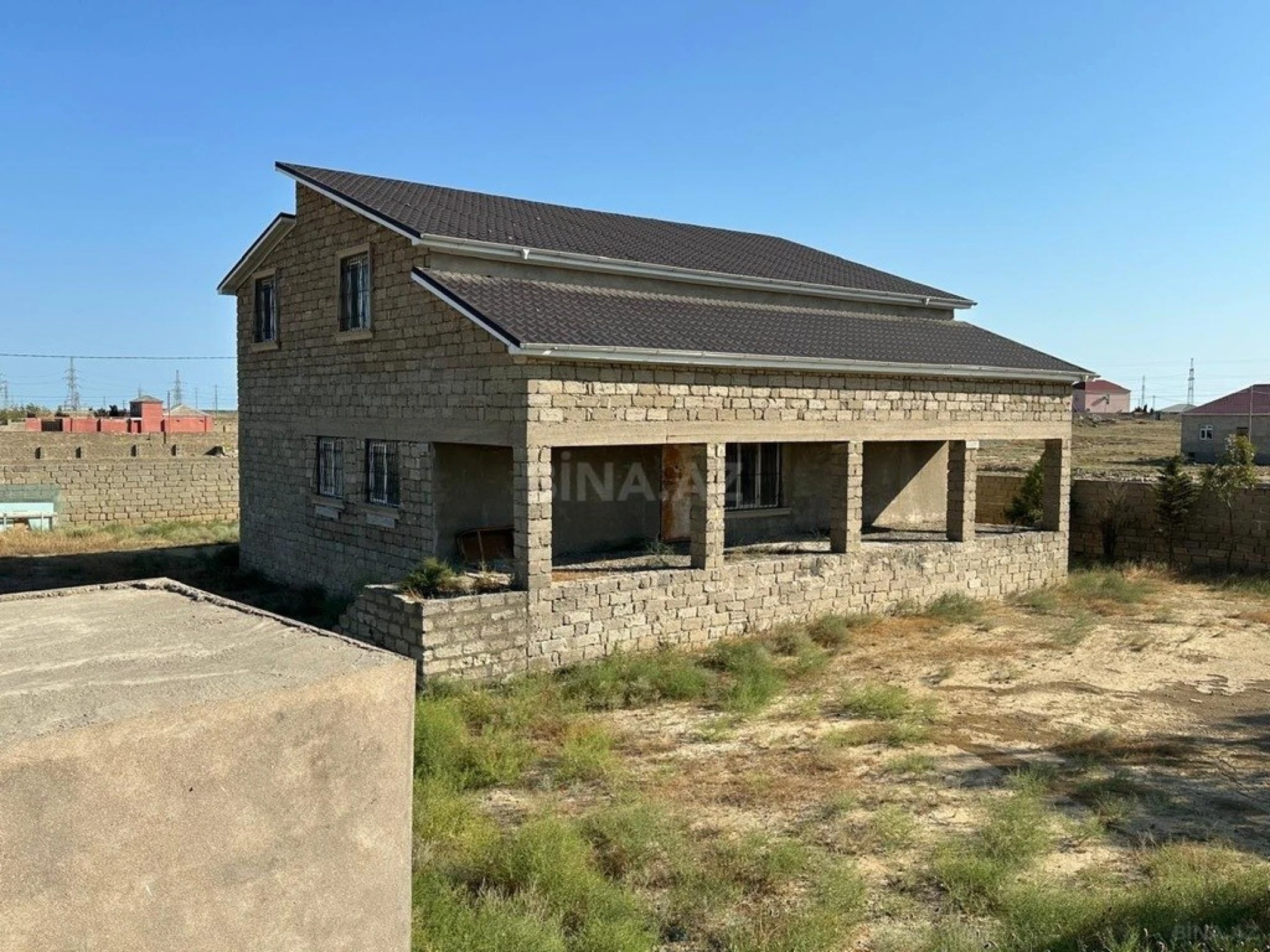 Satılır 5 otaqlı həyət evi 544 m²