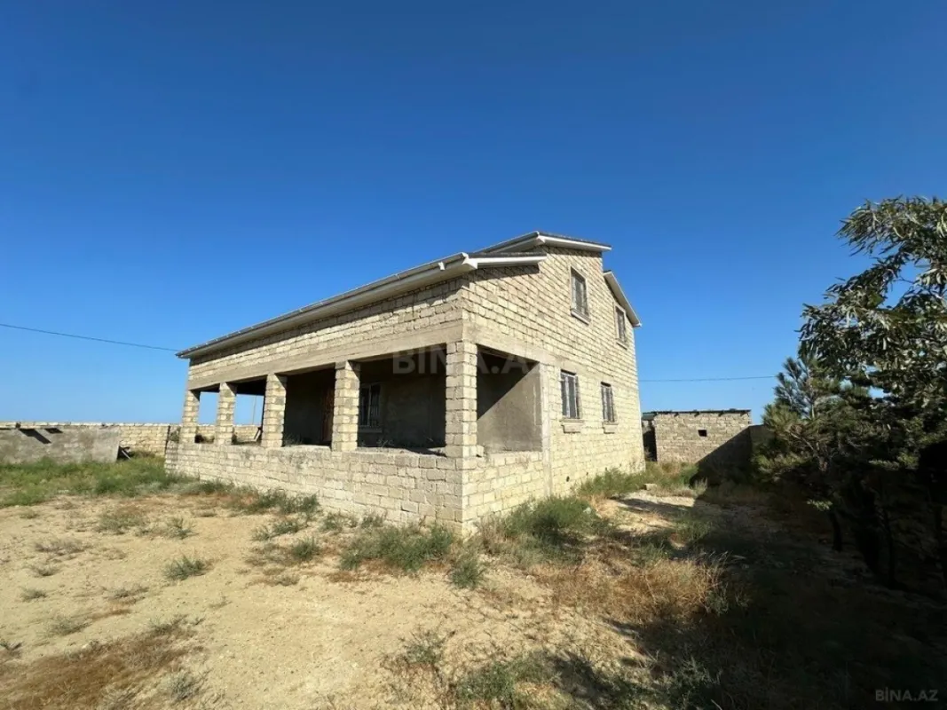 Satılır 5 otaqlı həyət evi 544 m²