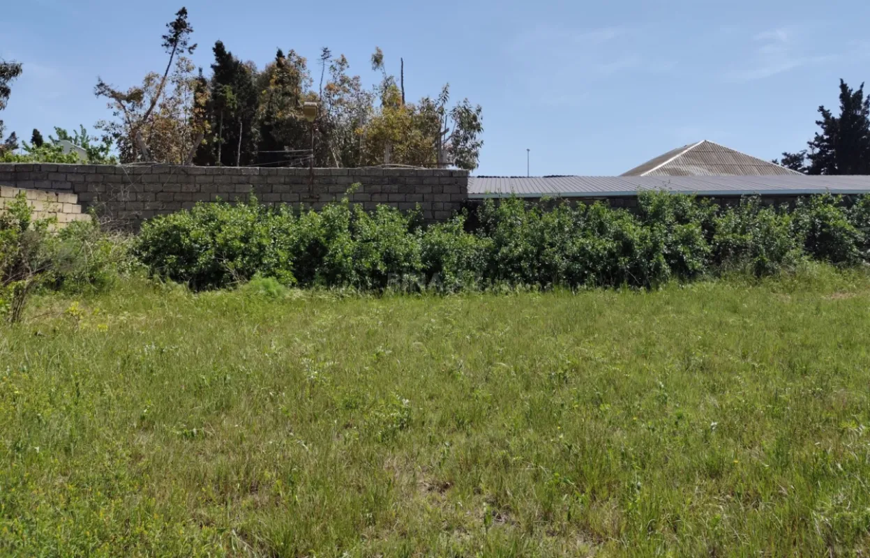 Satılır torpaq sahəsi 10 m²