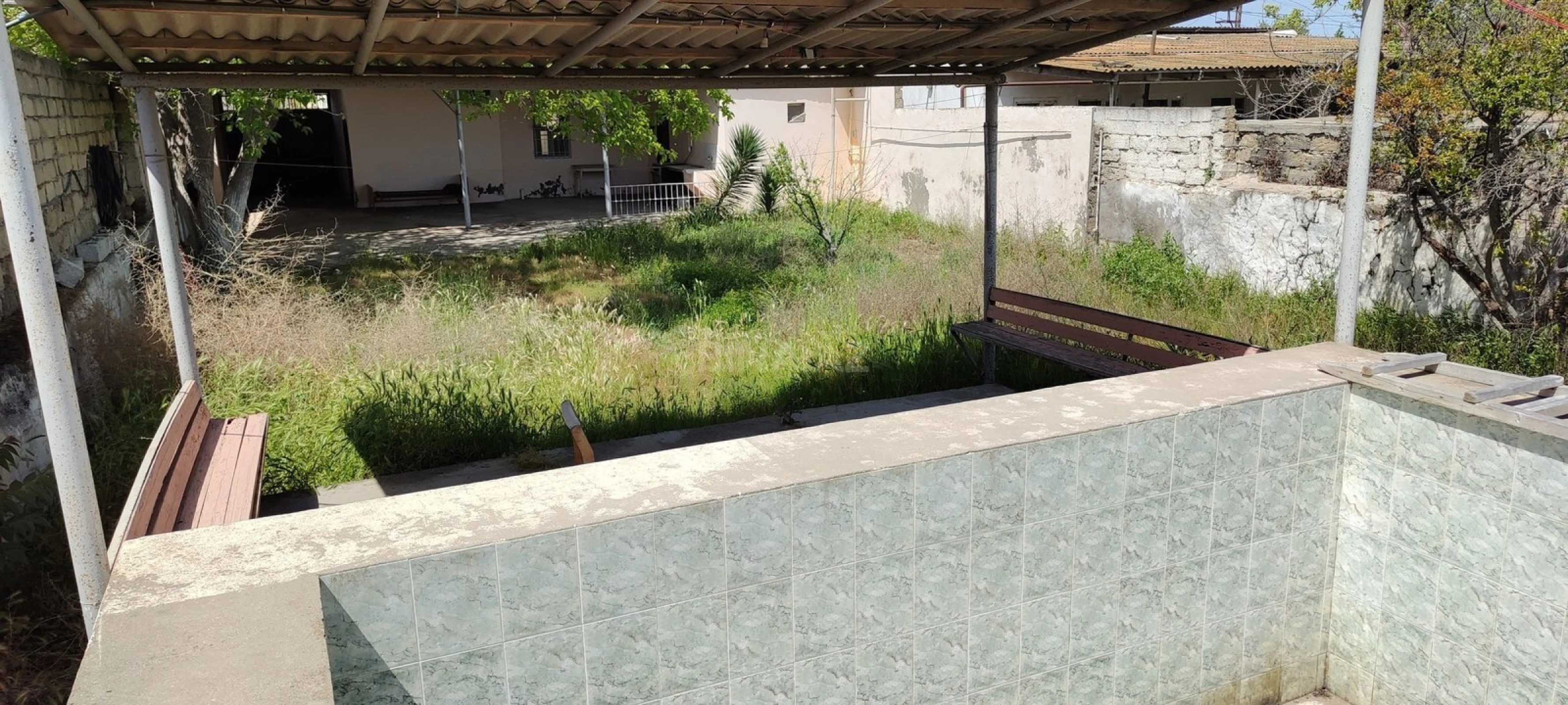 Satılır torpaq sahəsi 10 m²