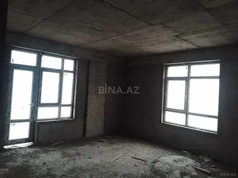 Satılır 3 otaqlı mənzil 157 m²