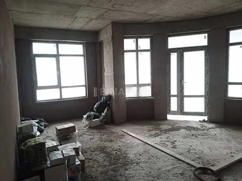 Satılır 3 otaqlı mənzil 157 m²