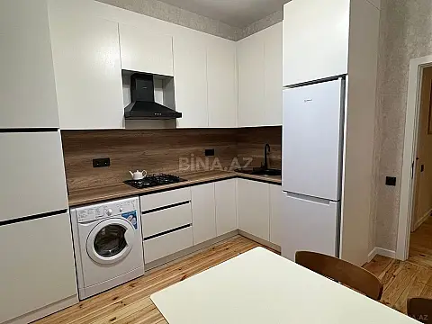 Kirayə verilir 2 otaqlı mənzil 70 m²