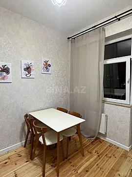 Kirayə verilir 2 otaqlı mənzil 70 m²