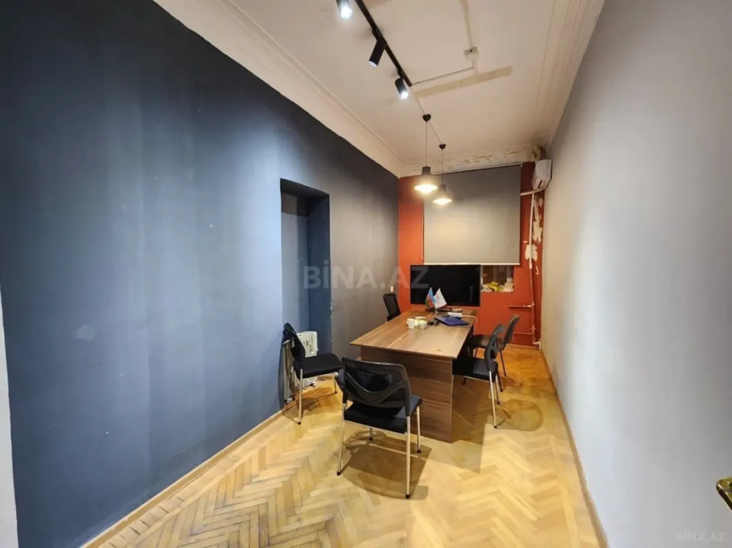 Kirayə verilir 5 otaqlı ofis 150 m²