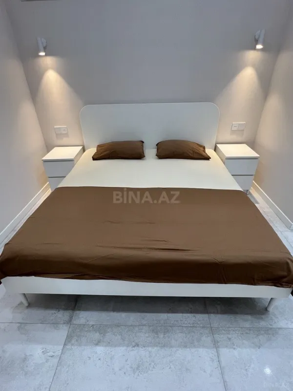 Kirayə verilir 4 otaqlı mənzil 135 m²