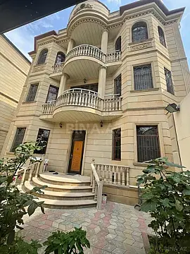 Satılır 7 otaqlı həyət evi 370 m² — Bakı, 9-cu mikrorayon 7 otaq 370.00 m²
