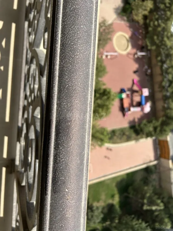 Kirayə verilir 3 otaqlı mənzil 190 m²