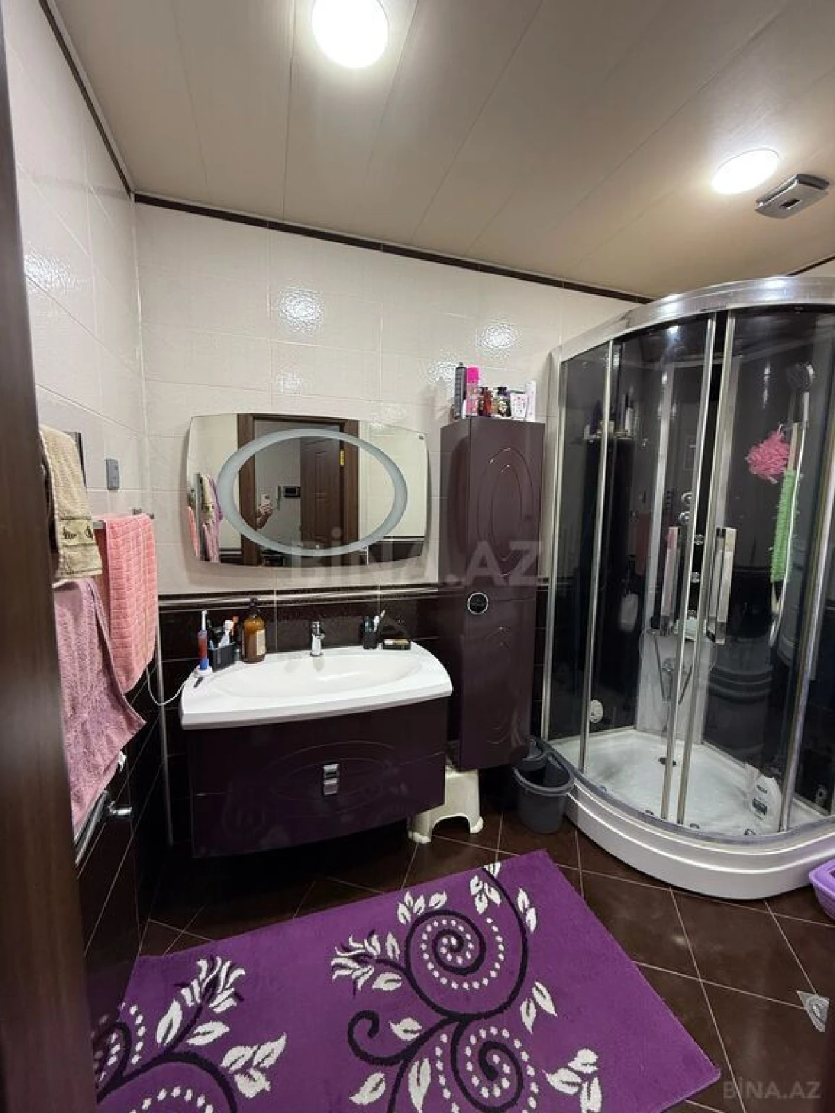 Satılır 3 otaqlı mənzil 147 m²