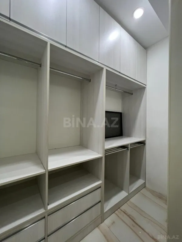 Kirayə verilir 2 otaqlı mənzil 120 m²