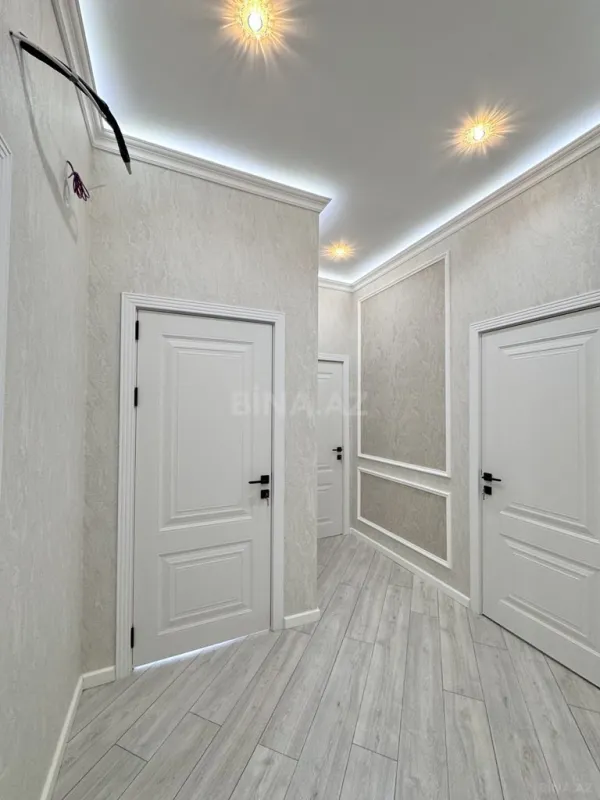 Satılır 2 otaqlı mənzil 56.5 m²