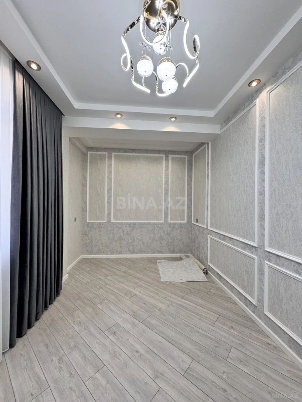 Satılır 2 otaqlı mənzil 56.5 m²